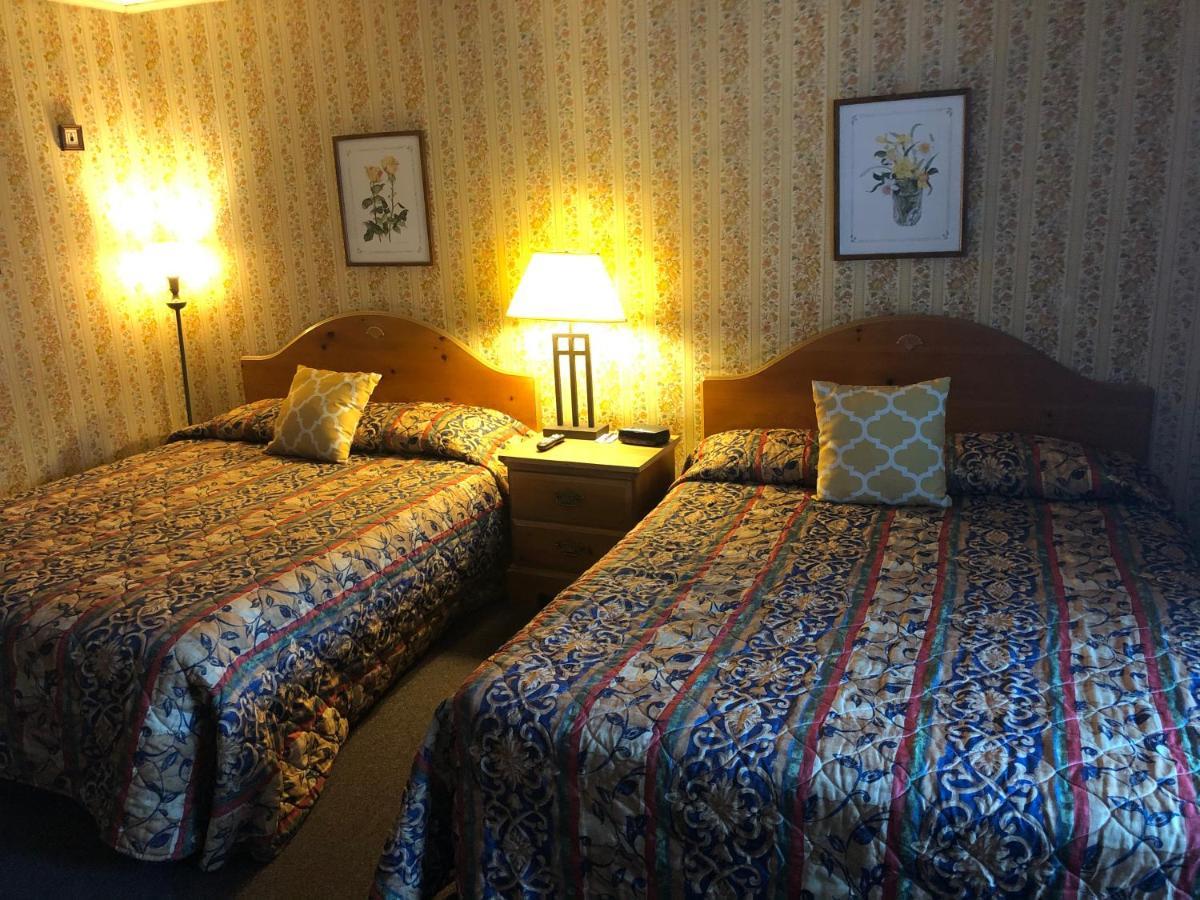 Wells River Motel Екстер'єр фото