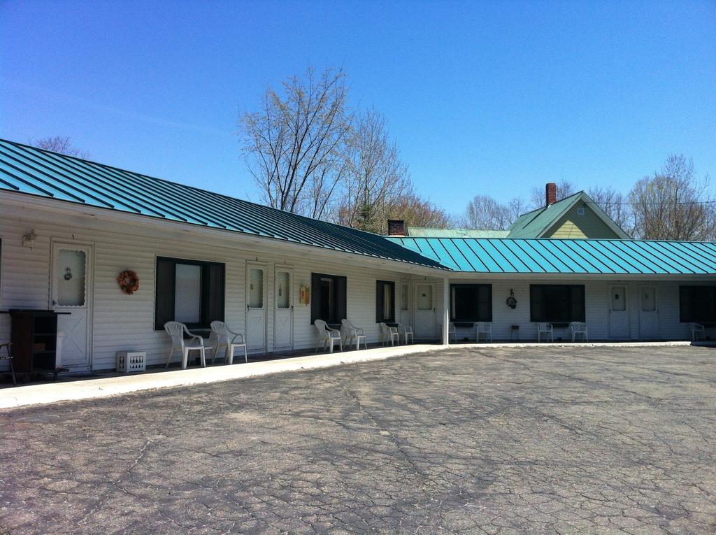 Wells River Motel Екстер'єр фото