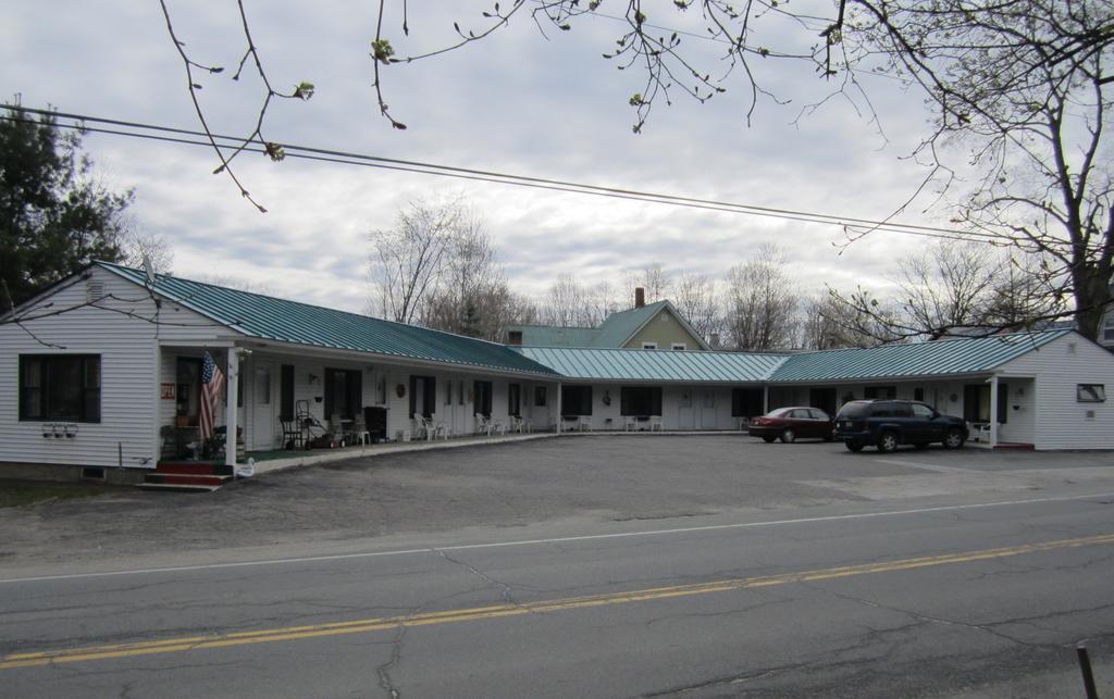 Wells River Motel Екстер'єр фото